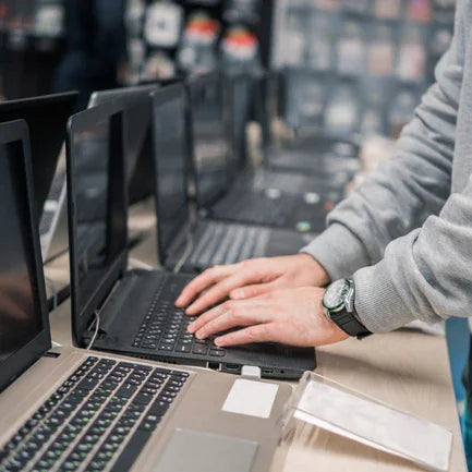 Things to consider when buying a refurbished laptop